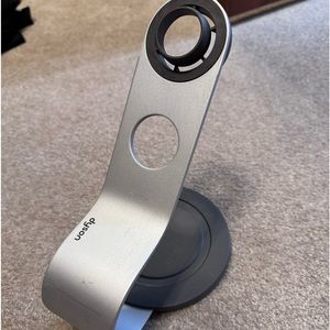 Dyson hairdryer stand